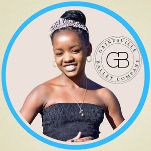 Meet your Posher, Alana on